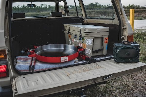 comment maximiser l'espace de rangement dans votre voiture